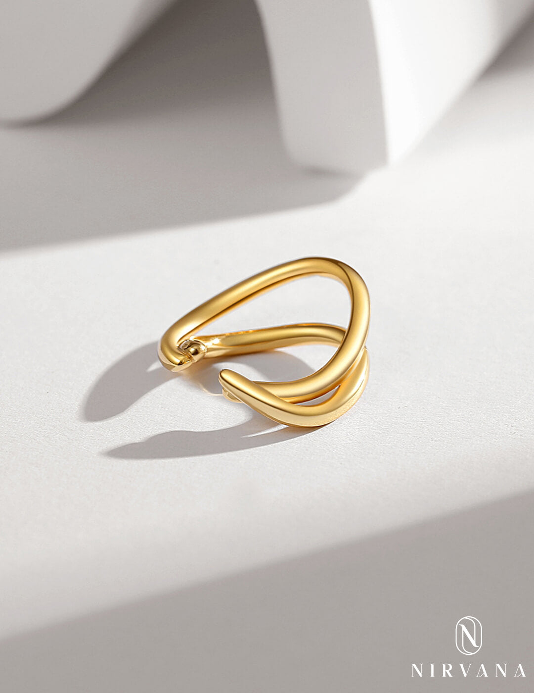 Ear Cuff plateado llamativo (individual)