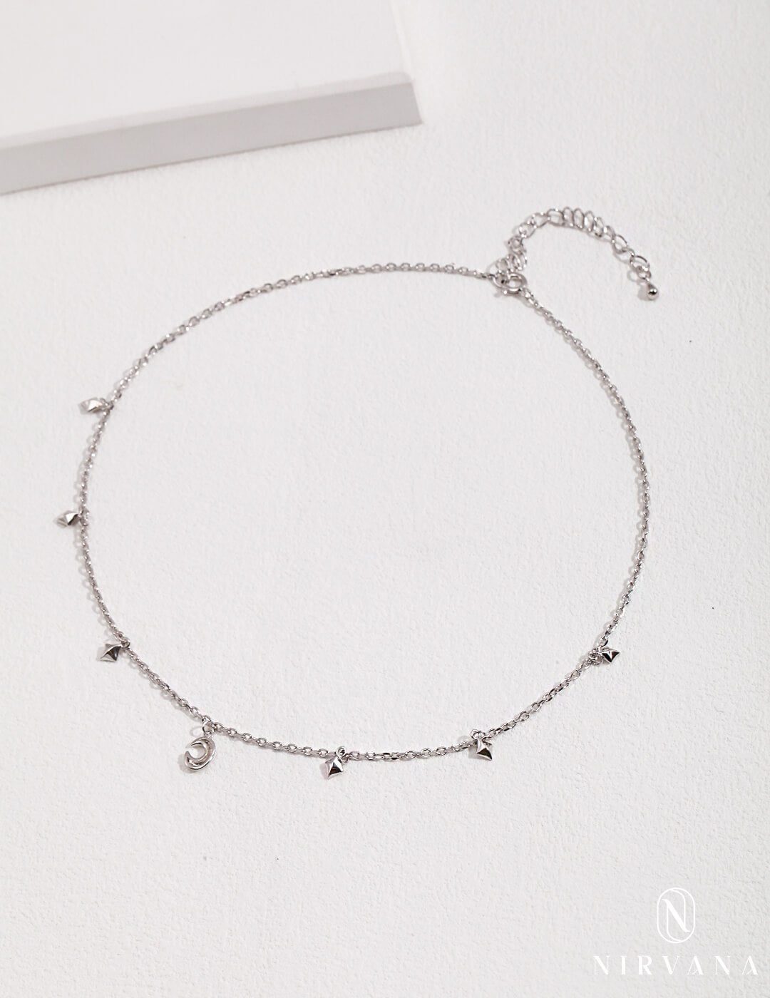 Moon Shaped Silver Collarbone Necklace